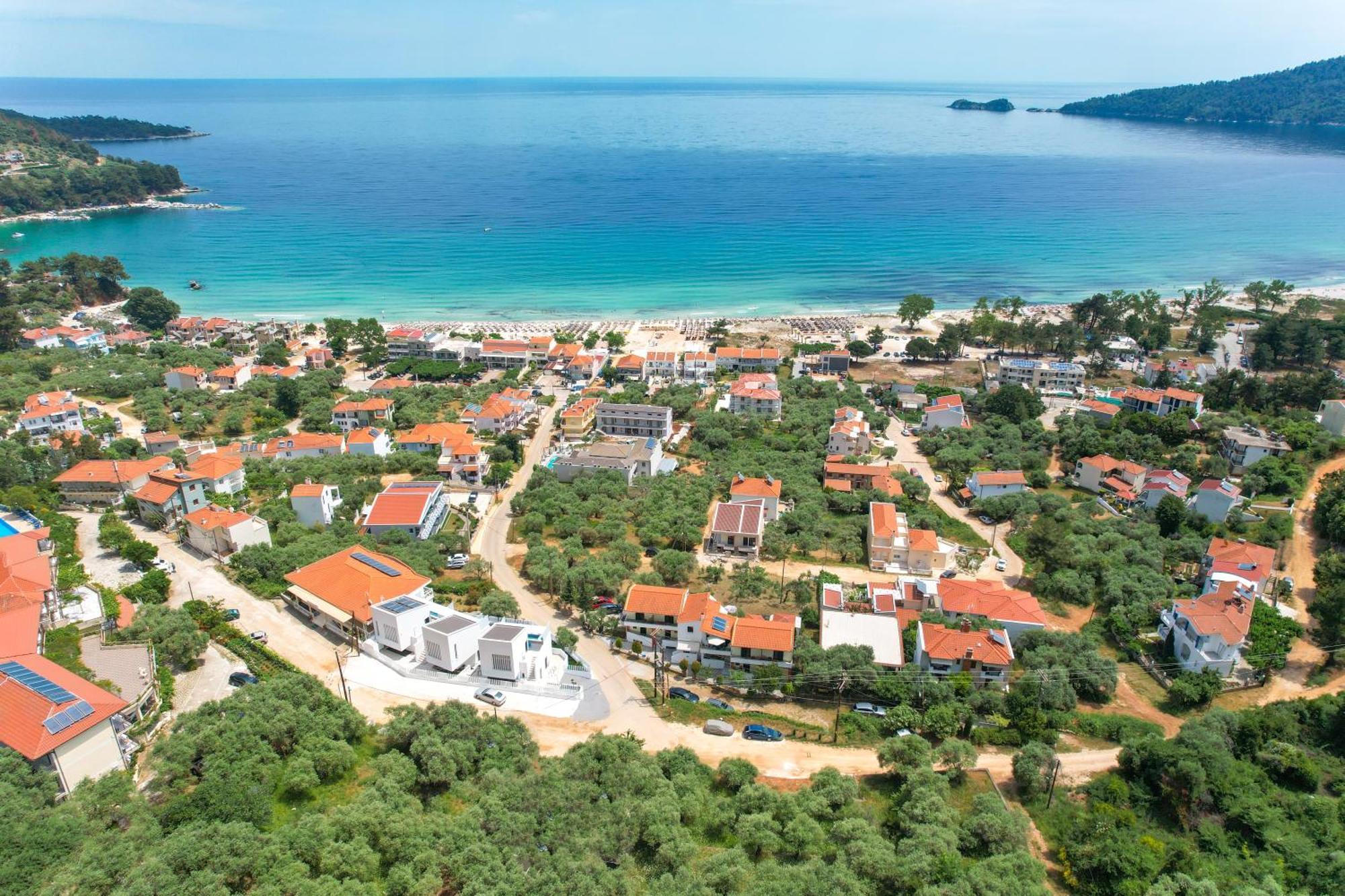 Mythodea Prive Luxury Suites Chrysi Ammoudia Exterior photo