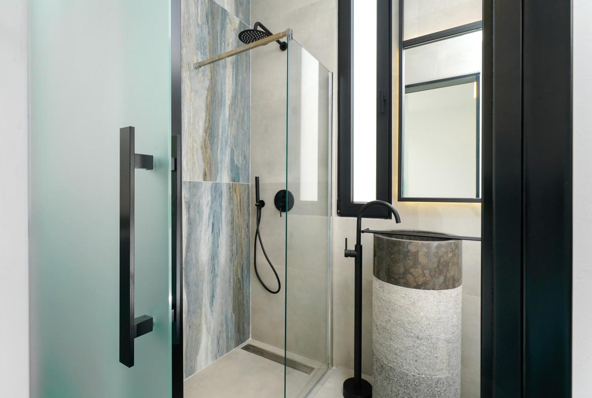Mythodea Prive Luxury Suites Chrysi Ammoudia Exterior photo