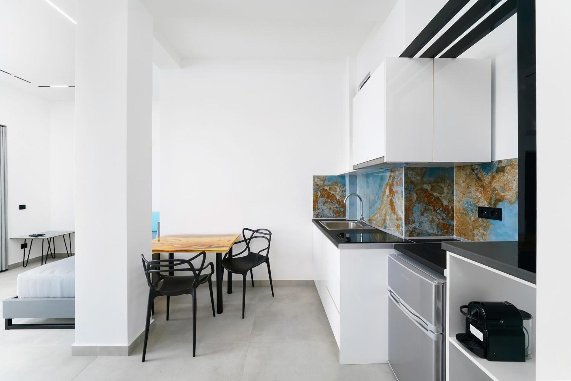 Mythodea Prive Luxury Suites Chrysi Ammoudia Exterior photo